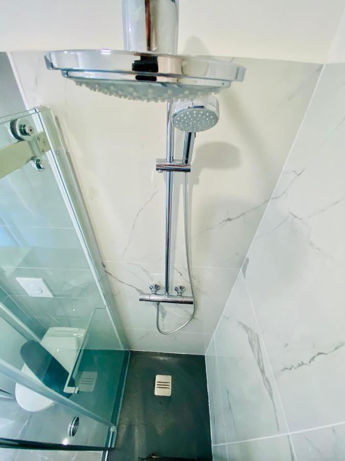 Lovely Renovated Golden Square Pedestrian Apartment Nizza